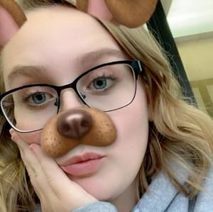 Meet your Posher, Emerald